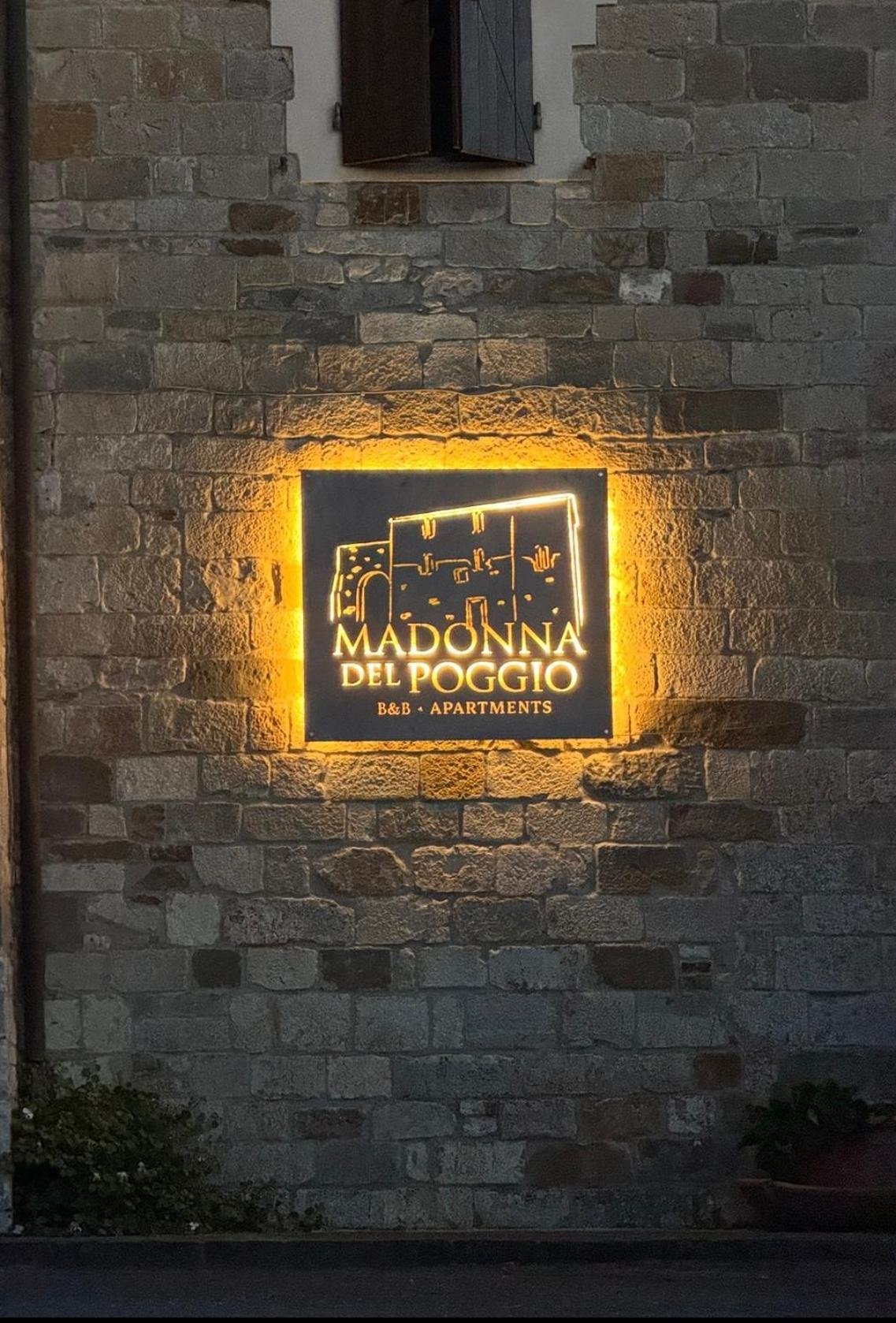 Aparthotel Madonna Del Poggio Cav Scarlino Exterior foto